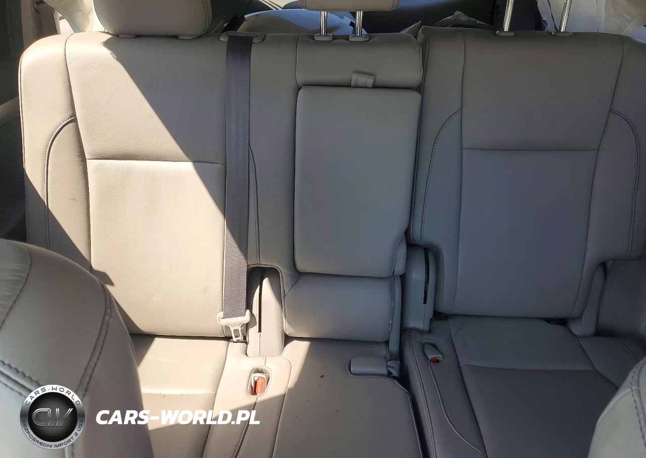 2018 Toyota Highlander Hybrid Xle VIN:5TDJGRFH3JS043652 - 10