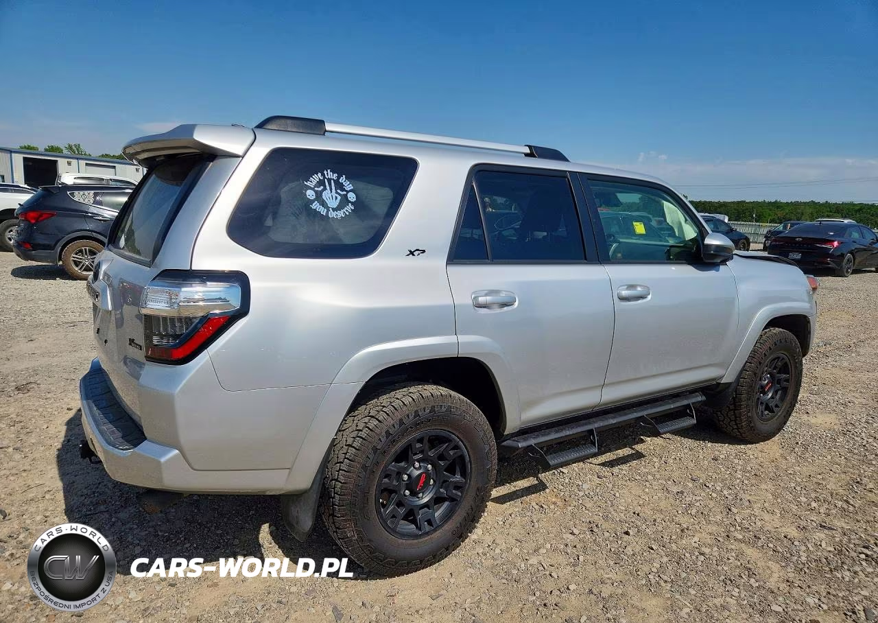 2020 Toyota 4 Runner VIN:JTEBU5JR7L5762719 - 3