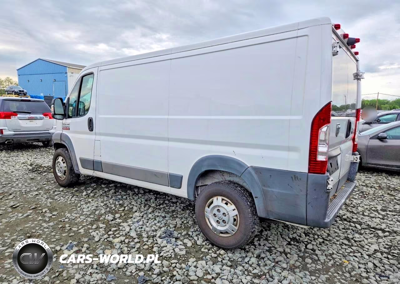 2017 Ram Promaster 1500 1500 Standard VIN:3C6TRVAG9HE529517 - 2