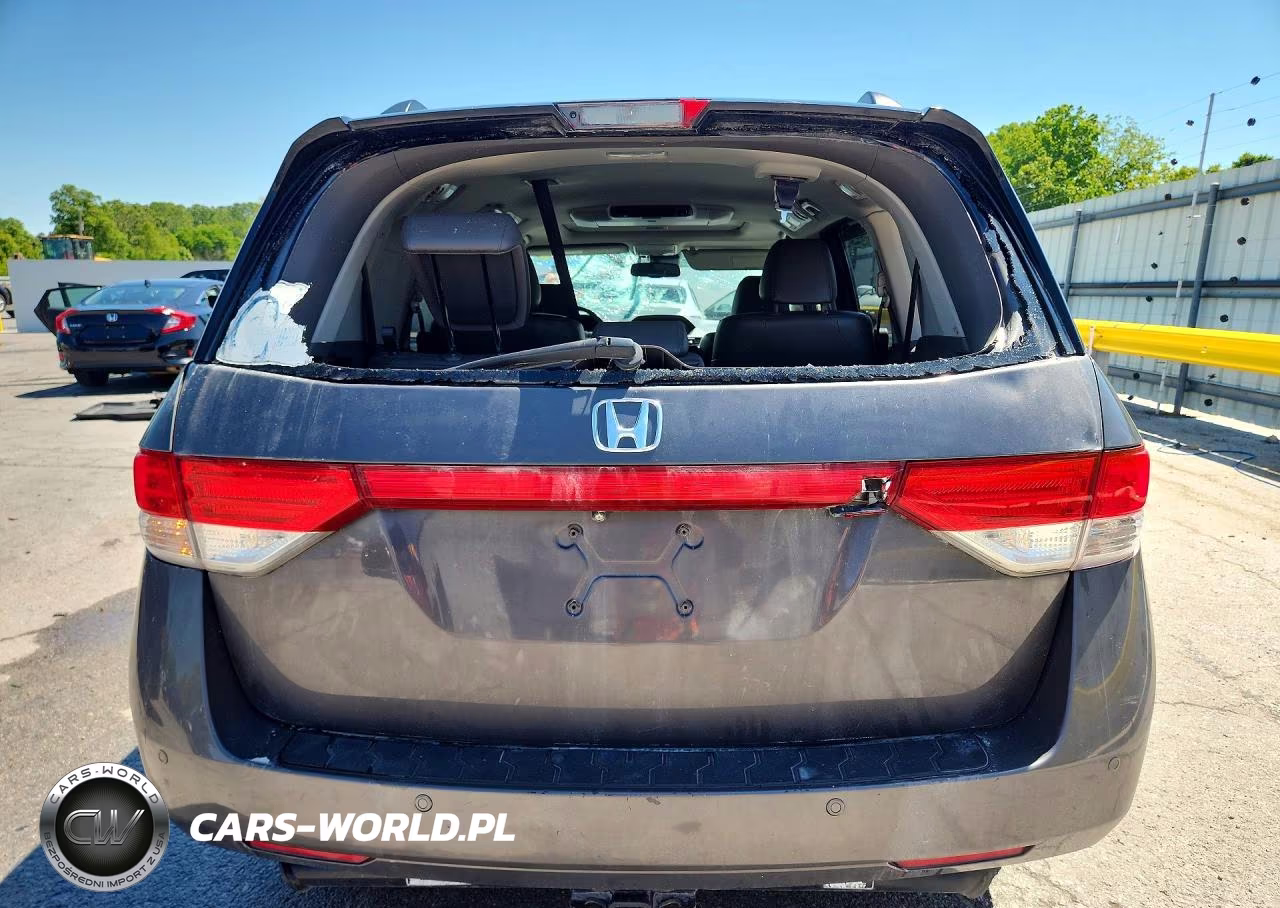 2015 Honda Odyssey Touring VIN:5FNRL5H96FB079845 - 6