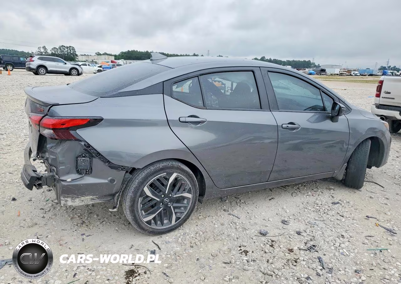 2025 Nissan Versa Sr VIN:3N1CN8FV6SL821337 - 3