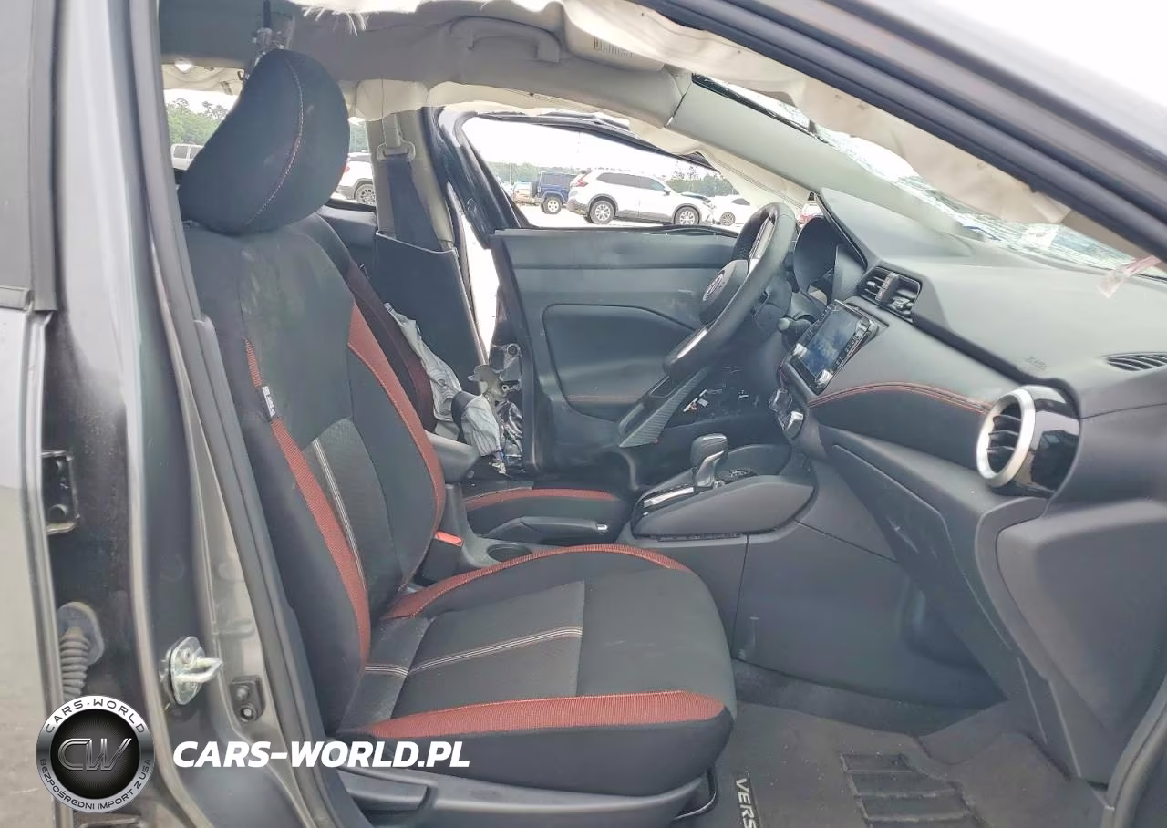 2025 Nissan Versa Sr VIN:3N1CN8FV6SL821337 - 7