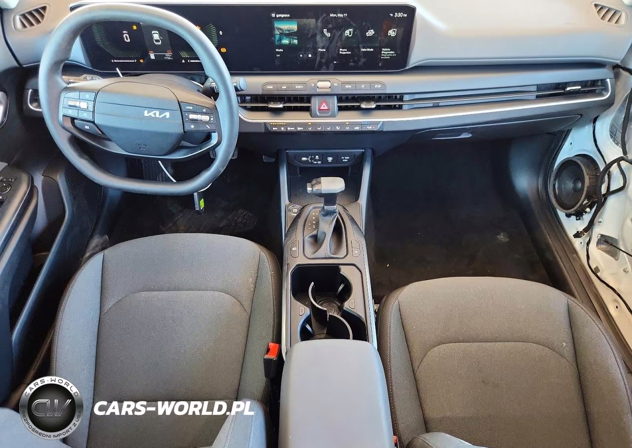 2025 Kia K4 Lxs VIN:3KPFT4DE8SE161124 - 8