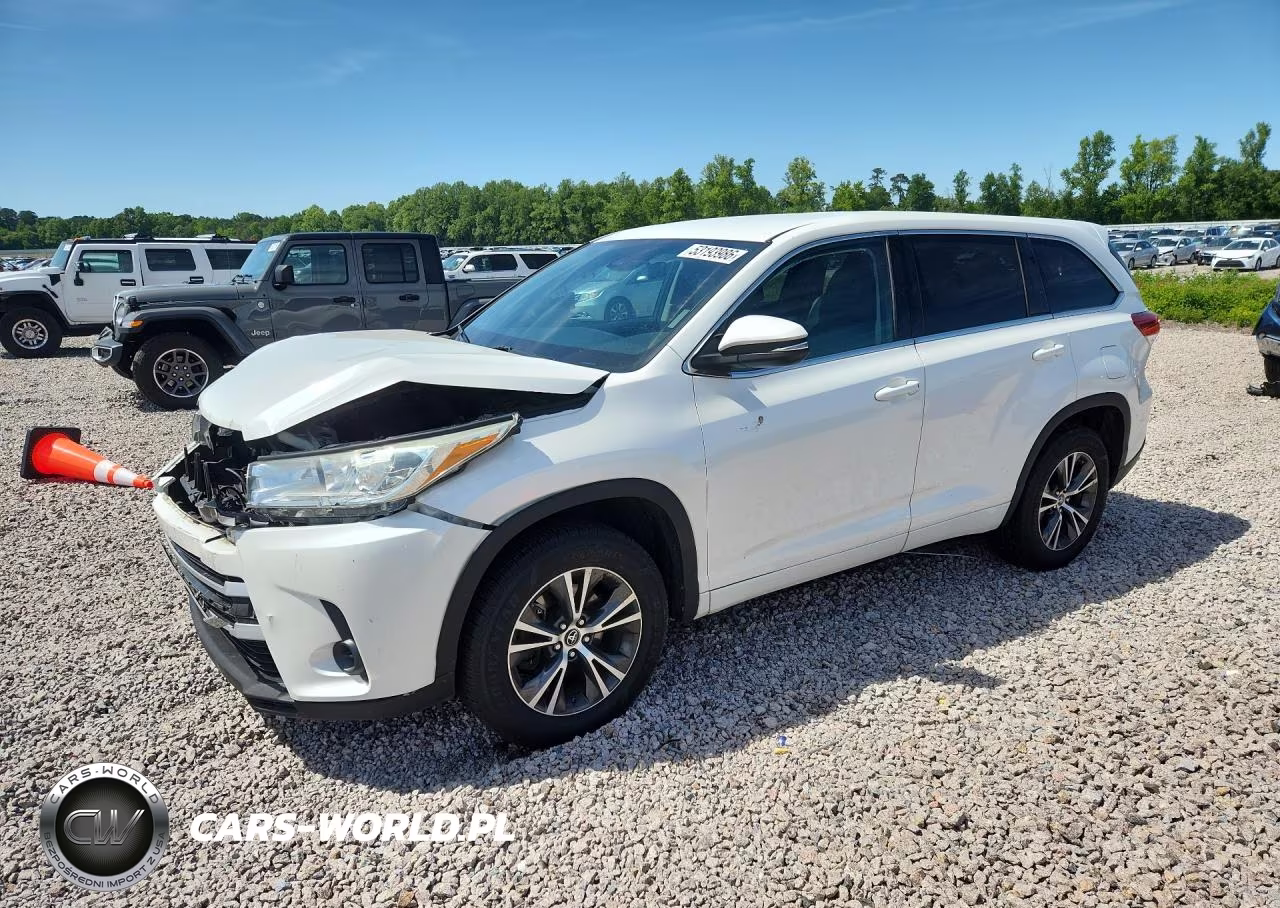 2018 Toyota Highlander Le