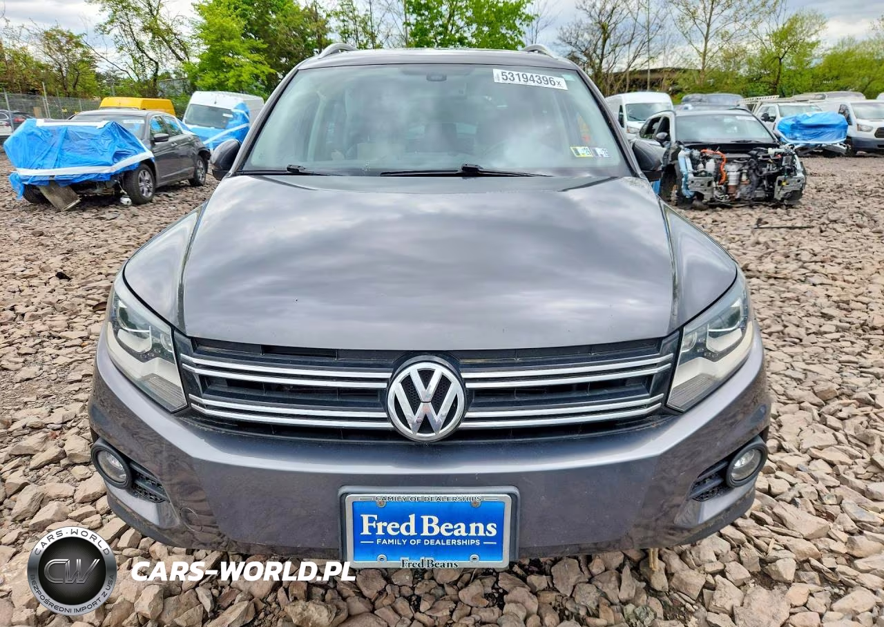 2016 Volkswagen Tiguan S VIN:WVGAV7AX8GW602948 - 5