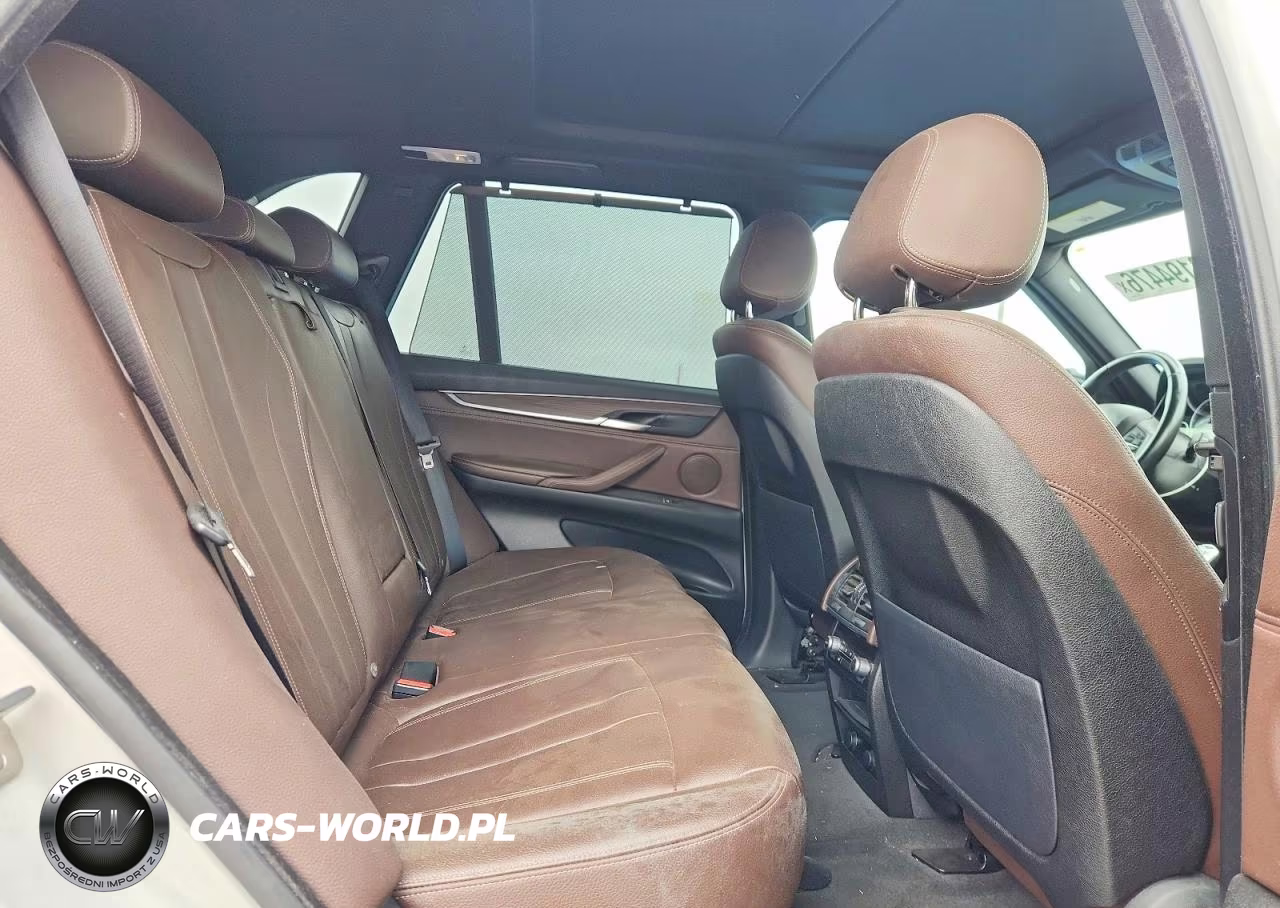2018 BMW X5 Xdr40E VIN:5UXKT0C57J0W02952 - 11