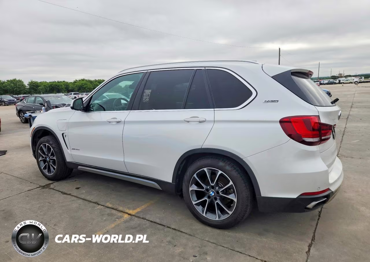 2018 BMW X5 Xdr40E VIN:5UXKT0C57J0W02952 - 2
