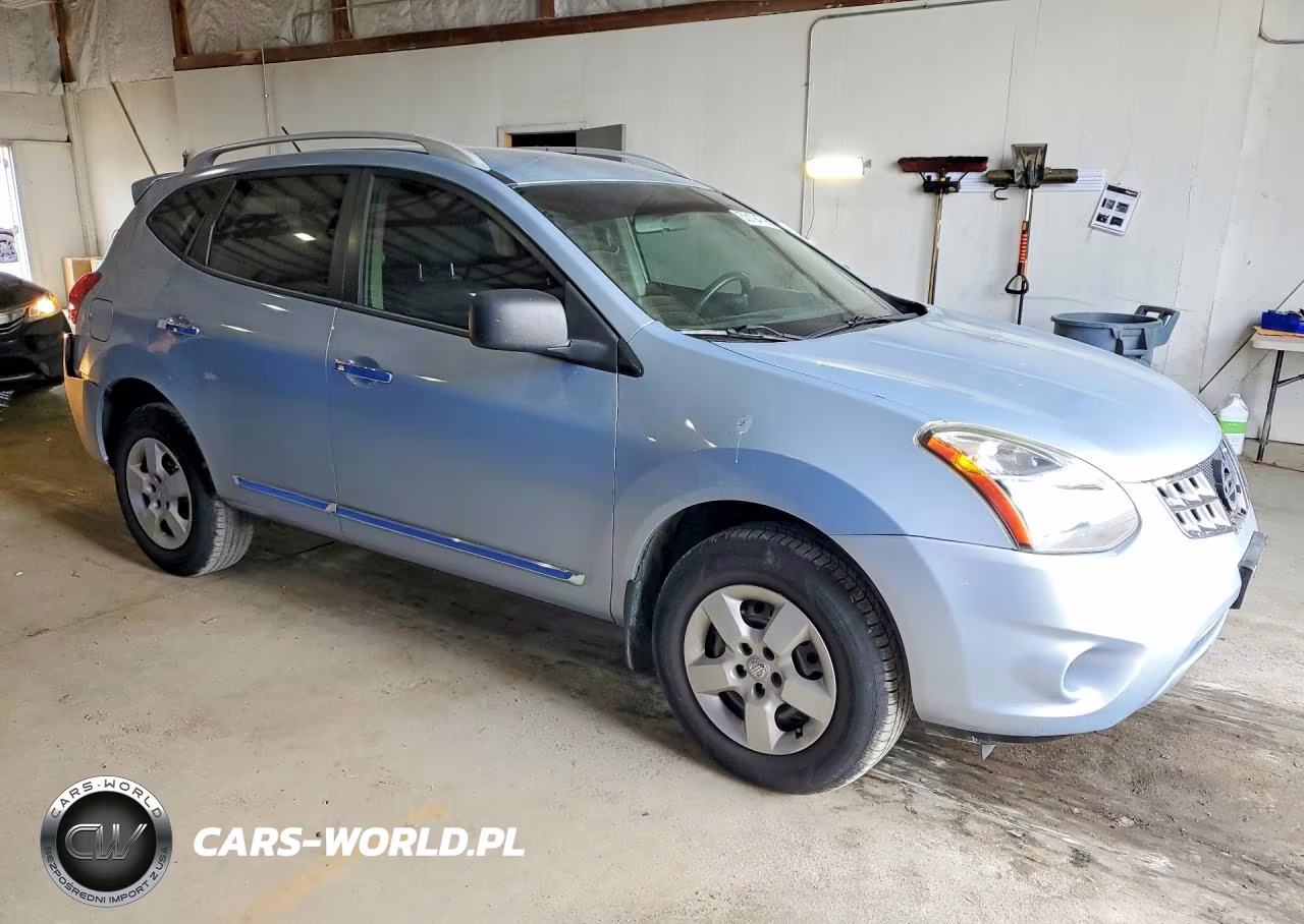 2014 Nissan Rogue Select S VIN:JN8AS5MT2EW104644 - 4