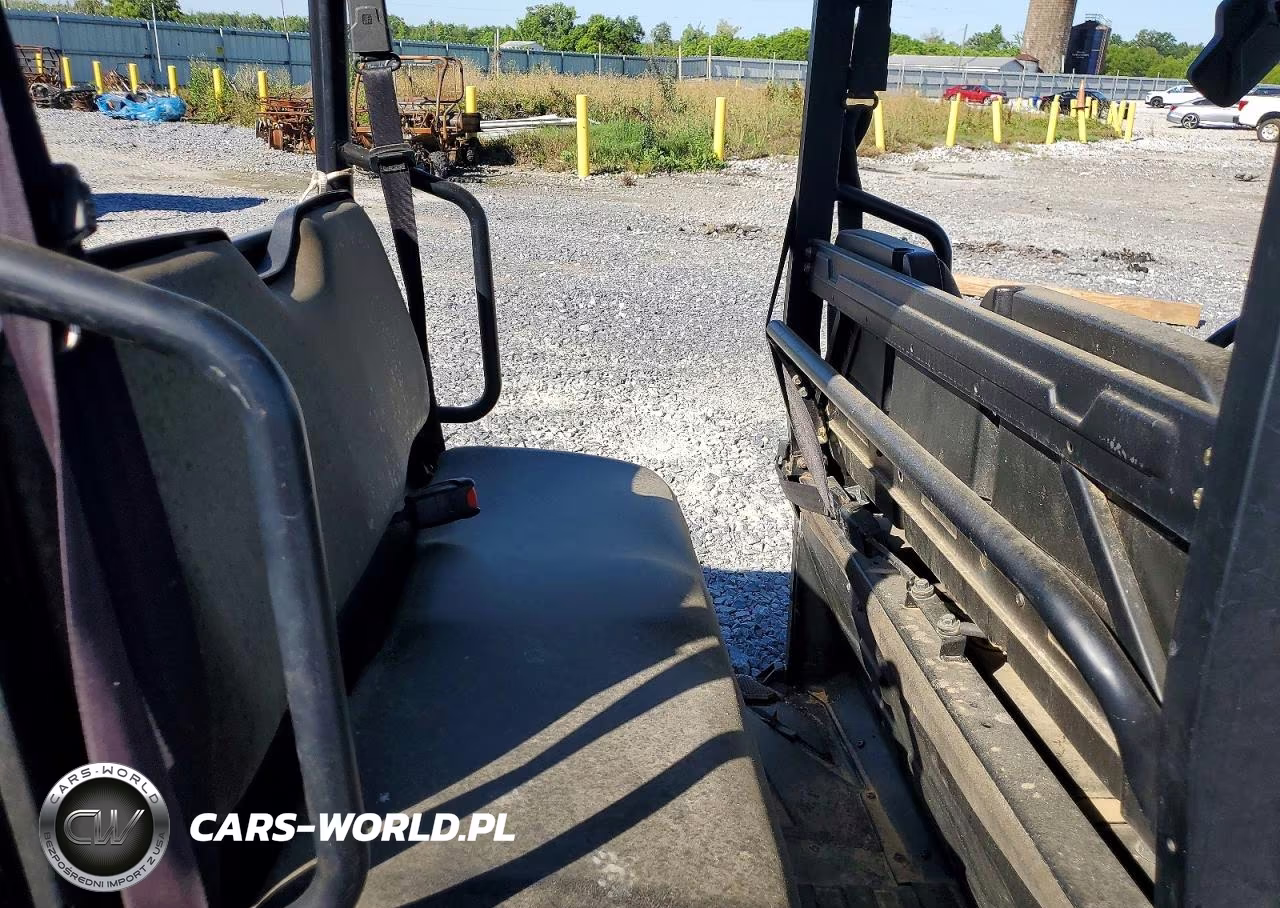 2018 Polaris Ranger Utility Vehicle VIN:3NSRNA572JE361094 - 6