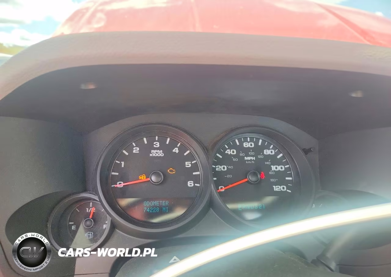 2008 Chevrolet Silverado 1500 VIN:1GCEC14XX8Z231795 - 9