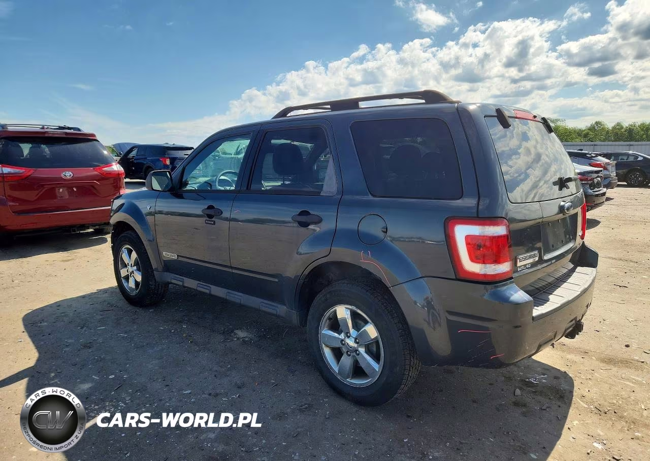 2008 Ford Escape Xlt VIN:1FMCU93158KC70220 - 2