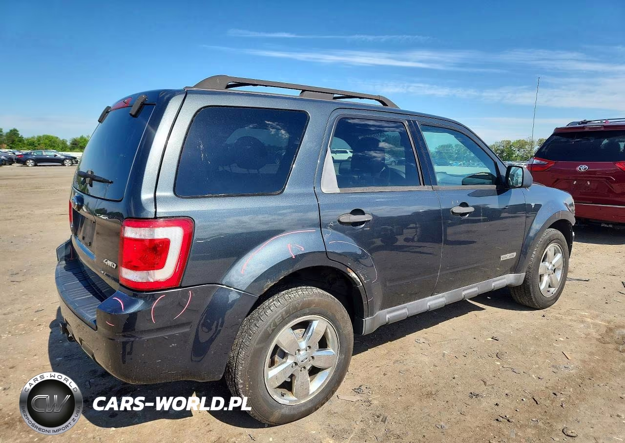 2008 Ford Escape Xlt VIN:1FMCU93158KC70220 - 3