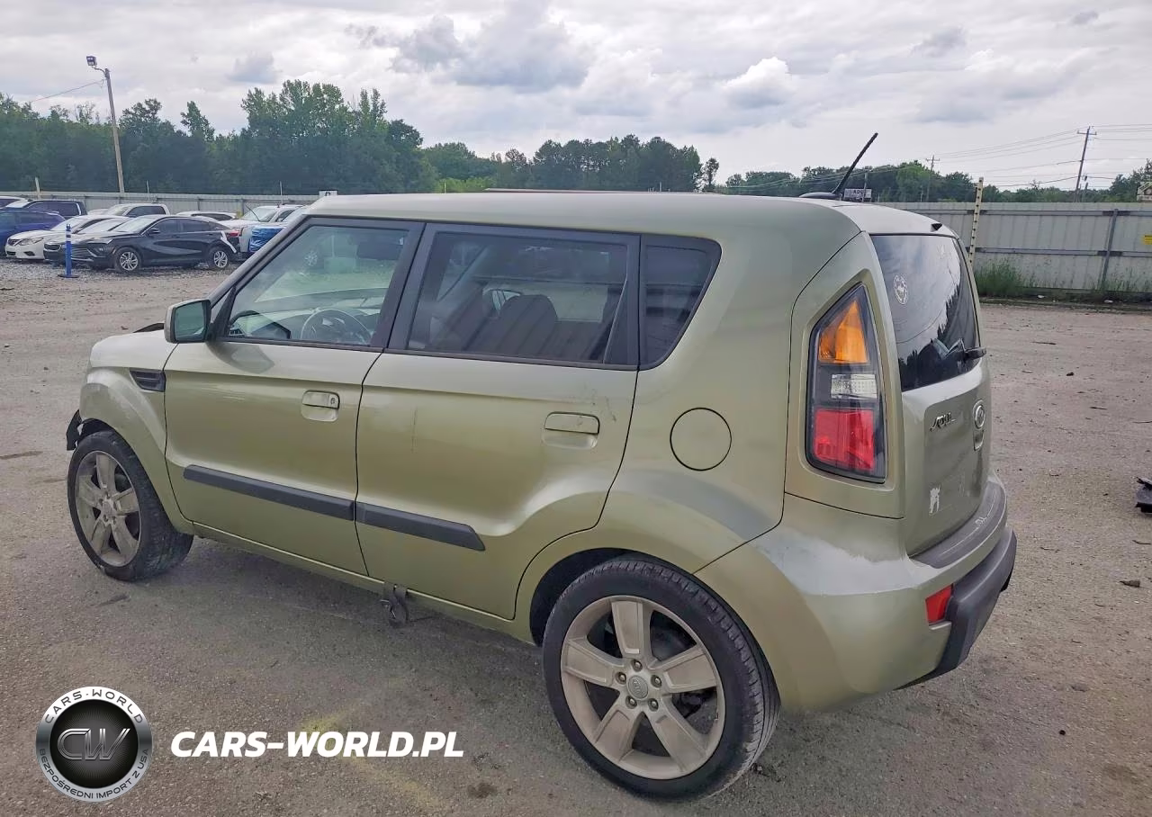 2010 Kia Soul + VIN:KNDJT2A20A7099757 - 2