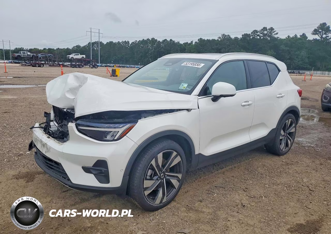 2023 Volvo Xc40 Plus