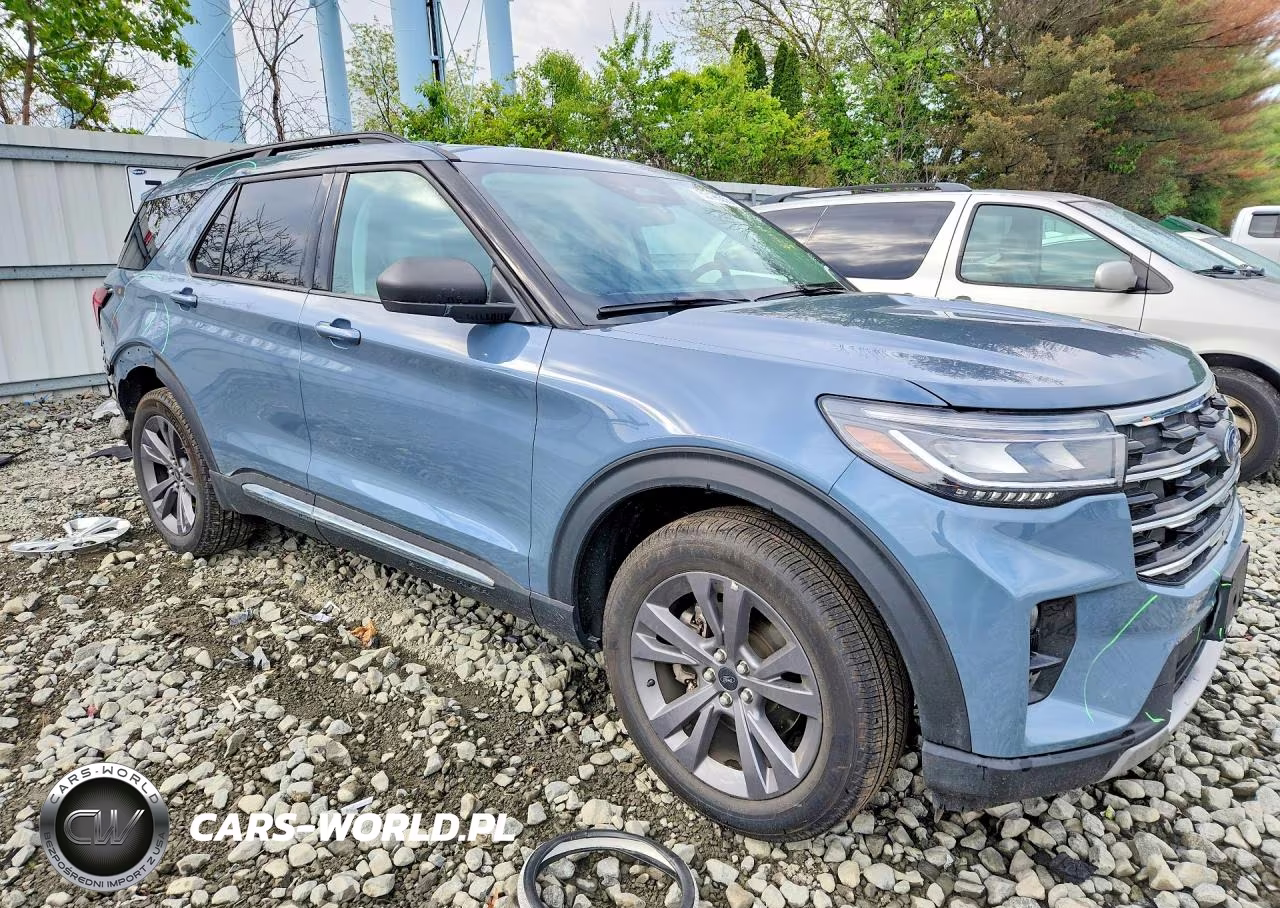 2025 Ford Explorer Active VIN:1FMUK8DHXSGB01594 - 4