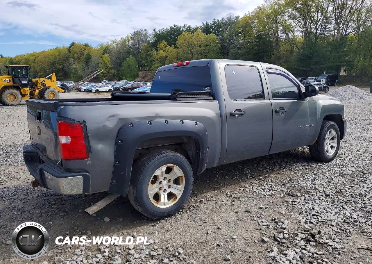 2011 Chevrolet Silverado K1500 Hybrid VIN:3GCUKUEJ9BG126618 - 3