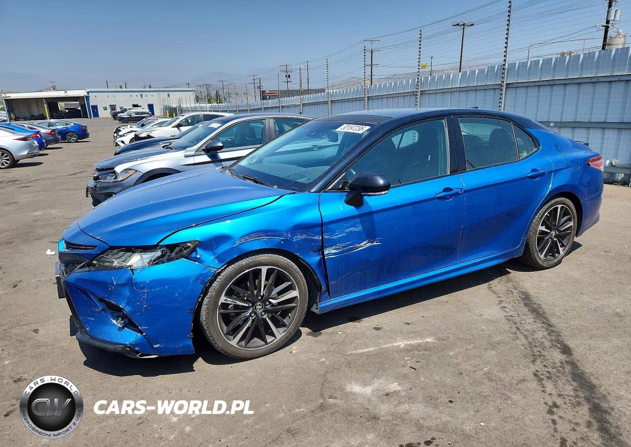 2018 Toyota Camry Xse V6 – zdjęcie 1 z 12