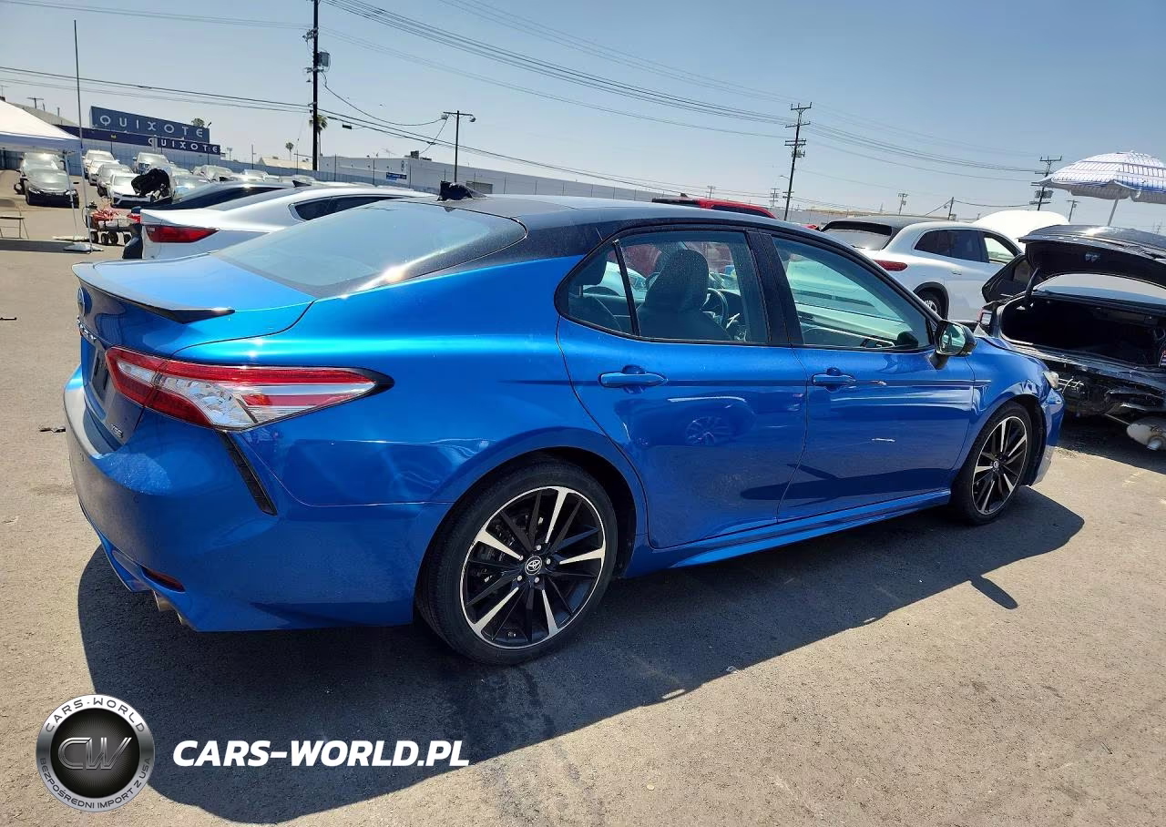 2018 Toyota Camry Xse V6 VIN:4T1BZ1HK5JU019529 - 3