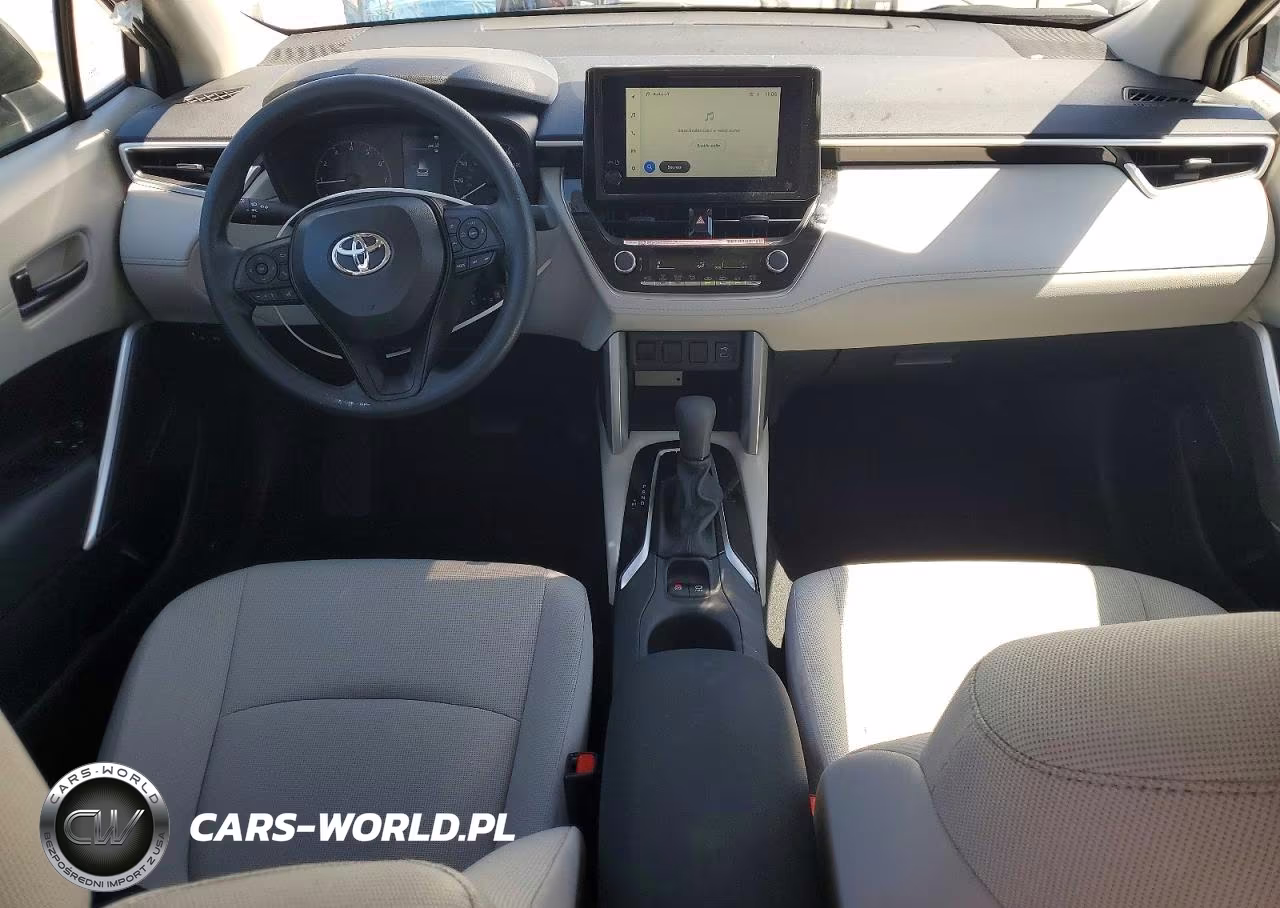 2025 Toyota Corolla Cross L VIN:7MUAAAAG0SV135567 - 8