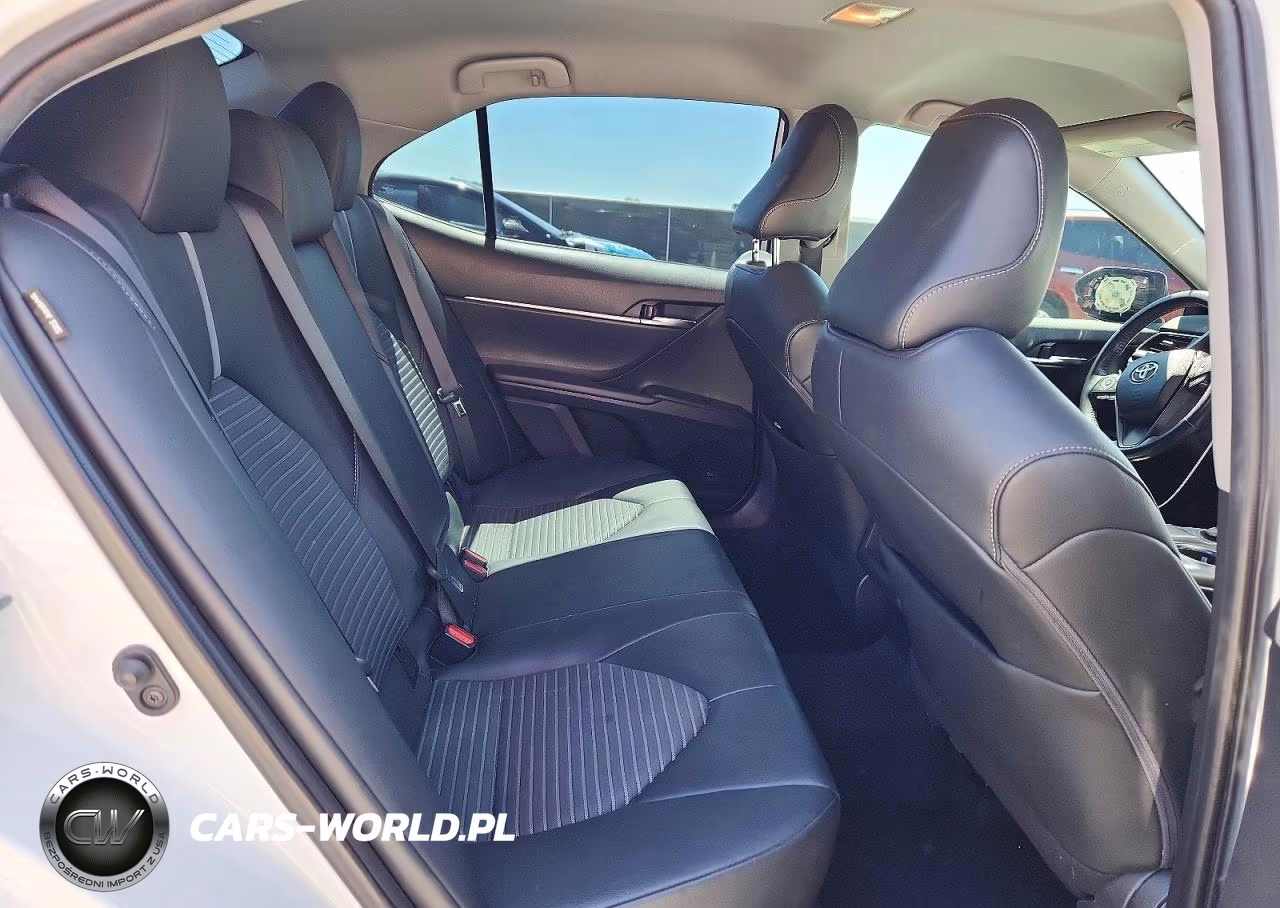 2021 Toyota Camry Se VIN:4T1G11AKXMU545974 - 10
