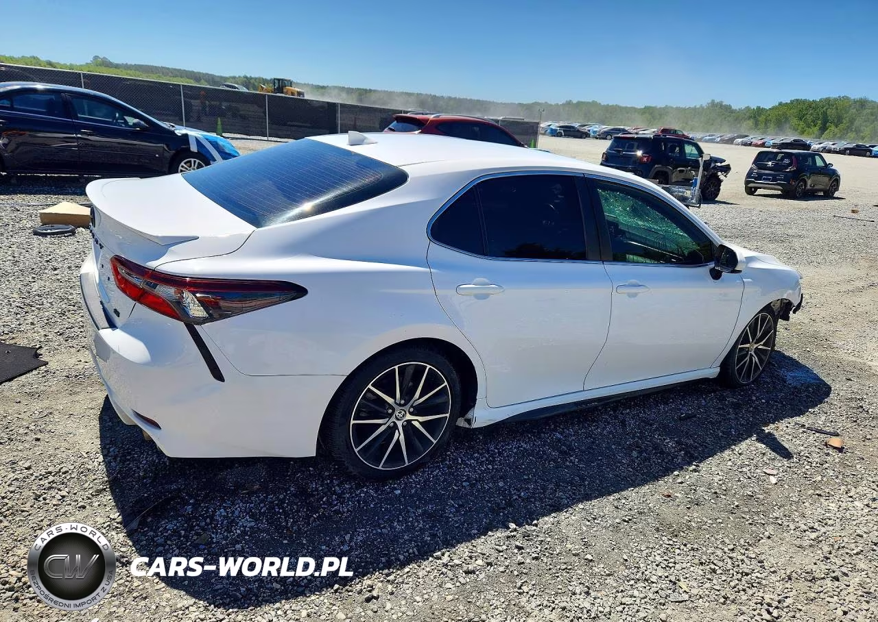 2021 Toyota Camry Se VIN:4T1G11AKXMU545974 - 3