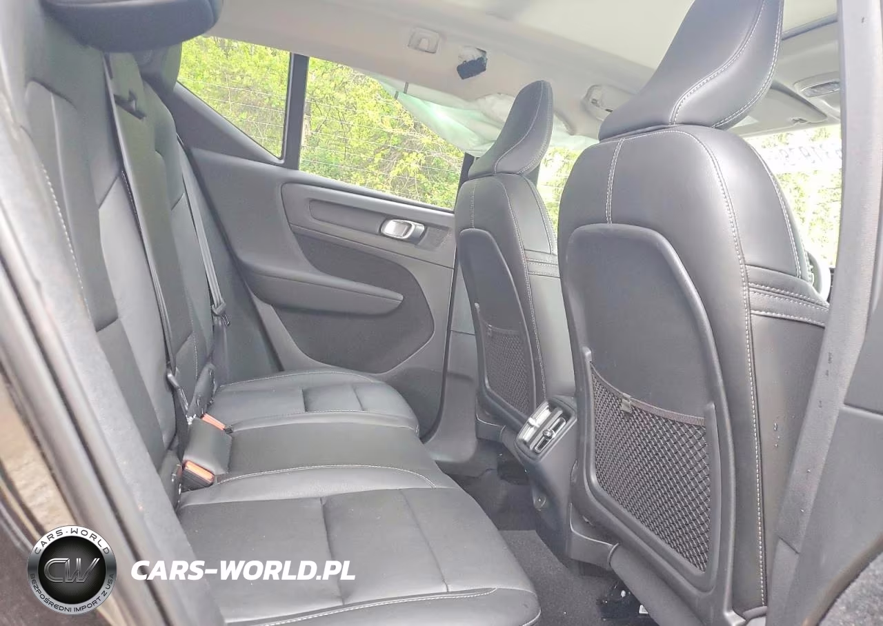2020 Volvo Xc40 T5 Momentum VIN:YV4162UK1L2283136 - 11