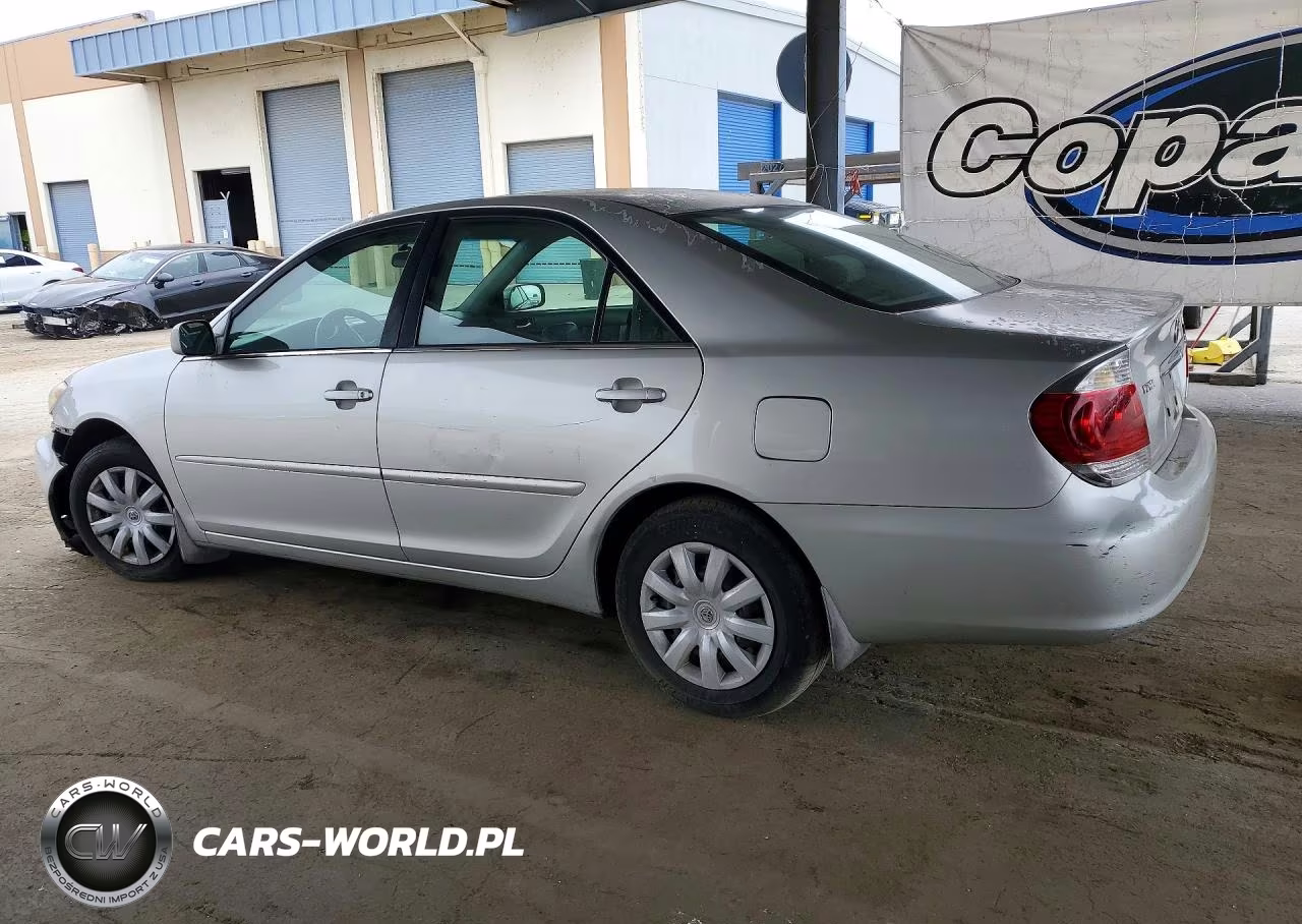 2005 Toyota Camry Le VIN:4T1BE30K85U961082 - 2