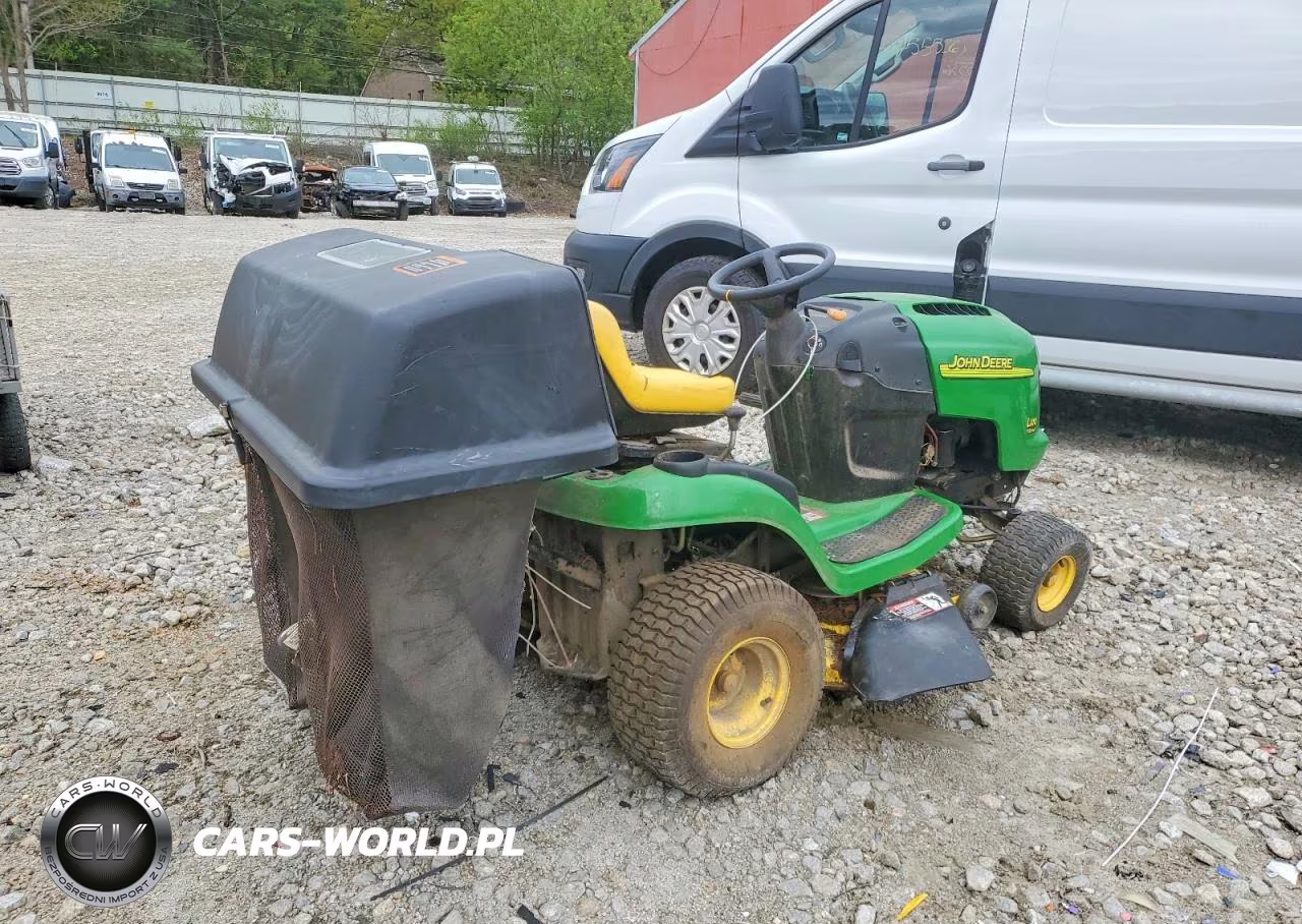 2010 John Deere L100 Lawn Mower VIN:31F7070112E1 - 4