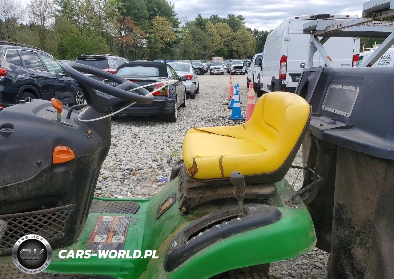 2010 John Deere L100 Lawn Mower VIN:31F7070112E1 - 5