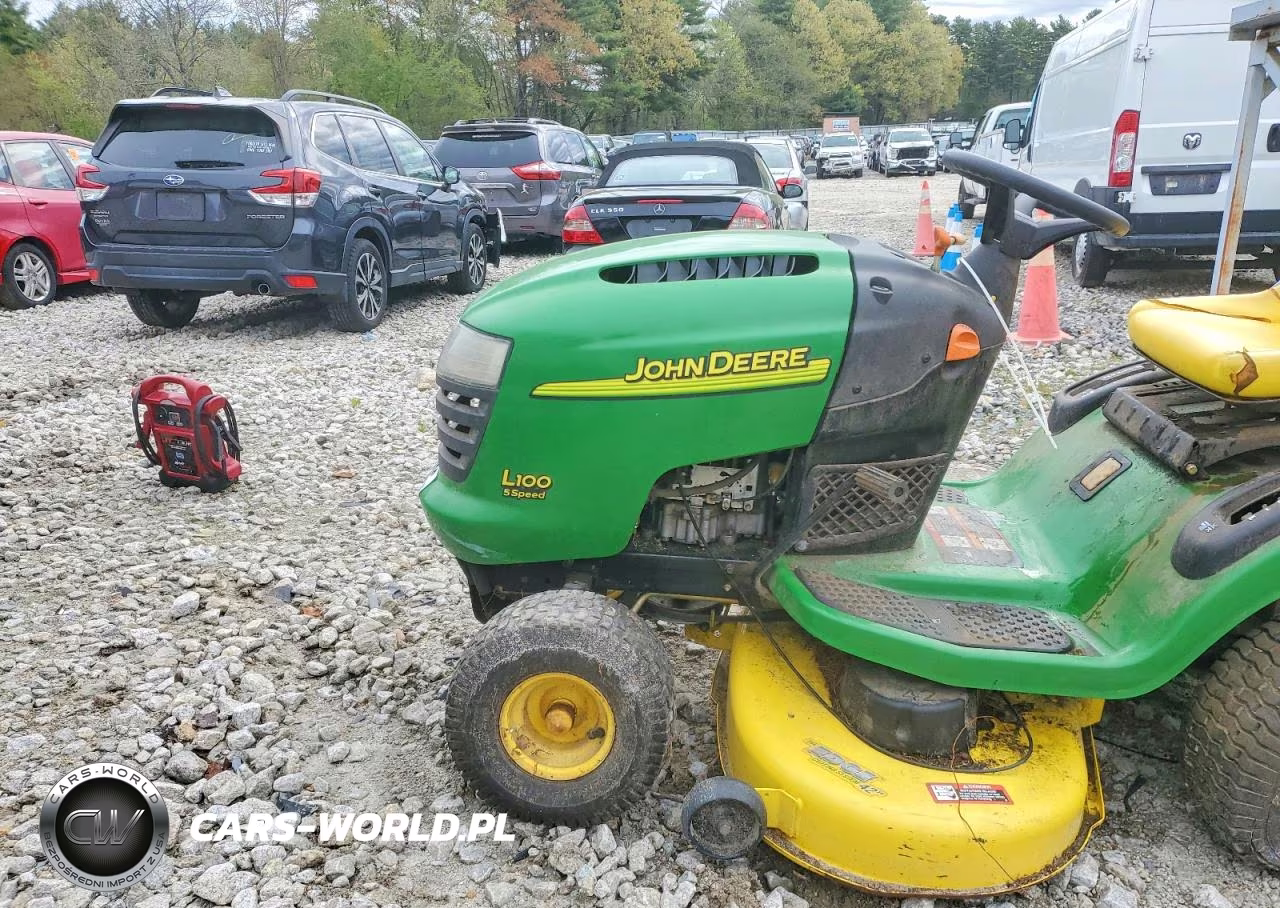 2010 John Deere L100 Lawn Mower VIN:31F7070112E1 - 6