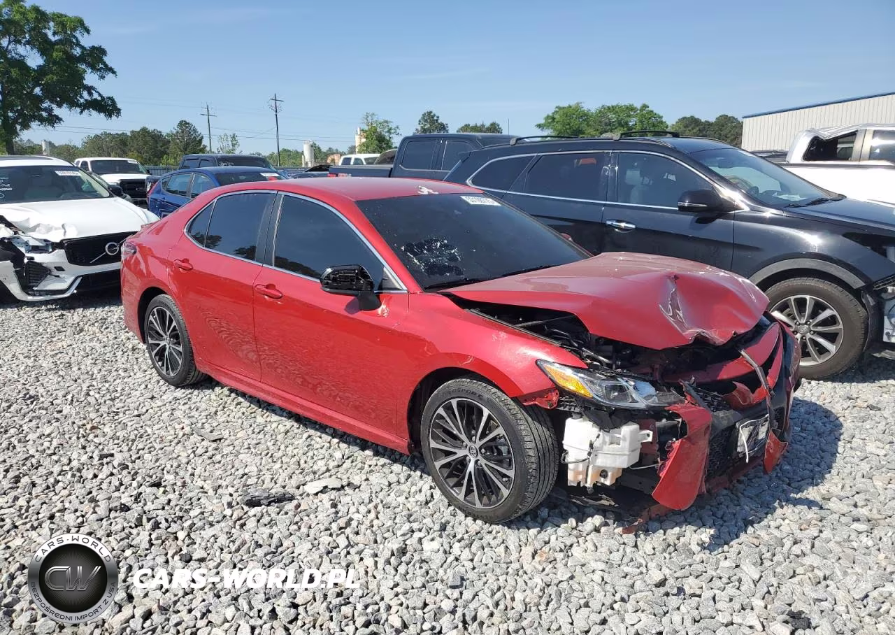 2020 Toyota Camry Se VIN:4T1G11AK1LU349100 - 4
