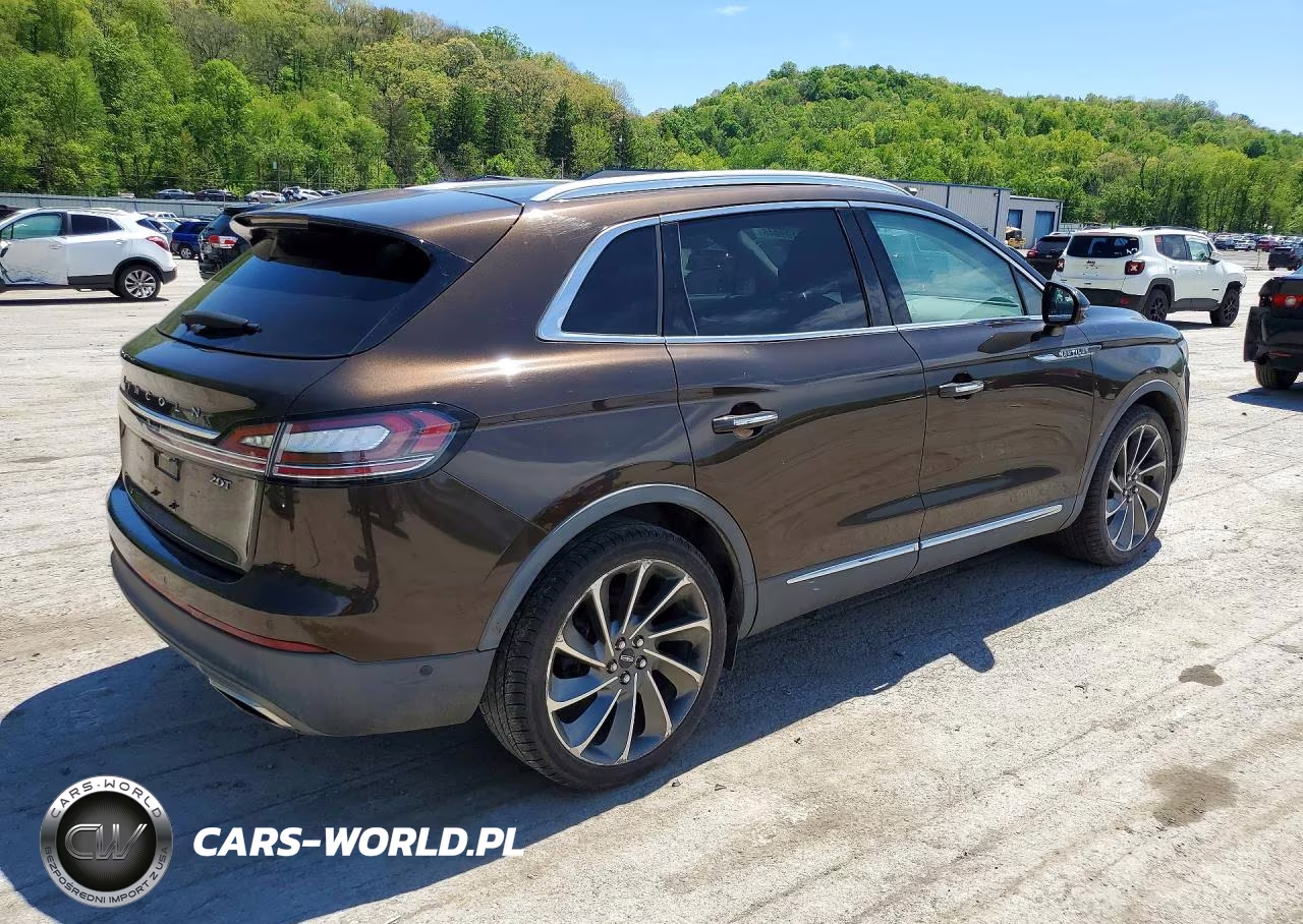2019 Lincoln Nautilus Reserve VIN:2LMPJ6L91KBL42485 - 3