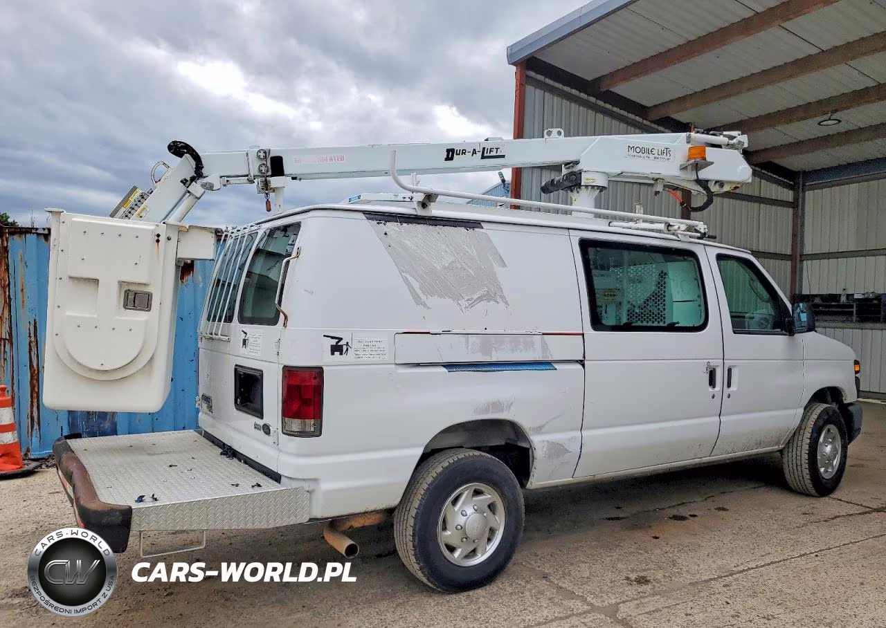 2014 Ford E350 Van With Bucket Lift VIN:1FDSE3ELXEDA48857 - 4