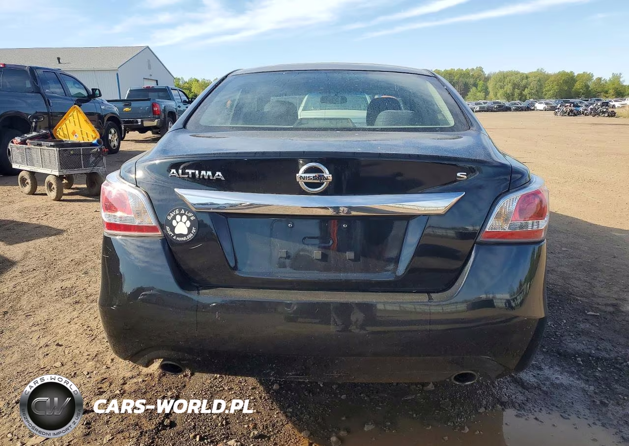 2015 Nissan Altima 2.5 S VIN:1N4AL3AP2FN381831 - 6