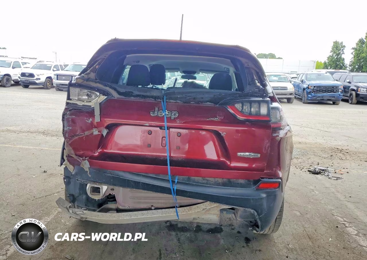 2020 Jeep Cherokee Latitude VIN:1C4PJLCB7LD536371 - 6