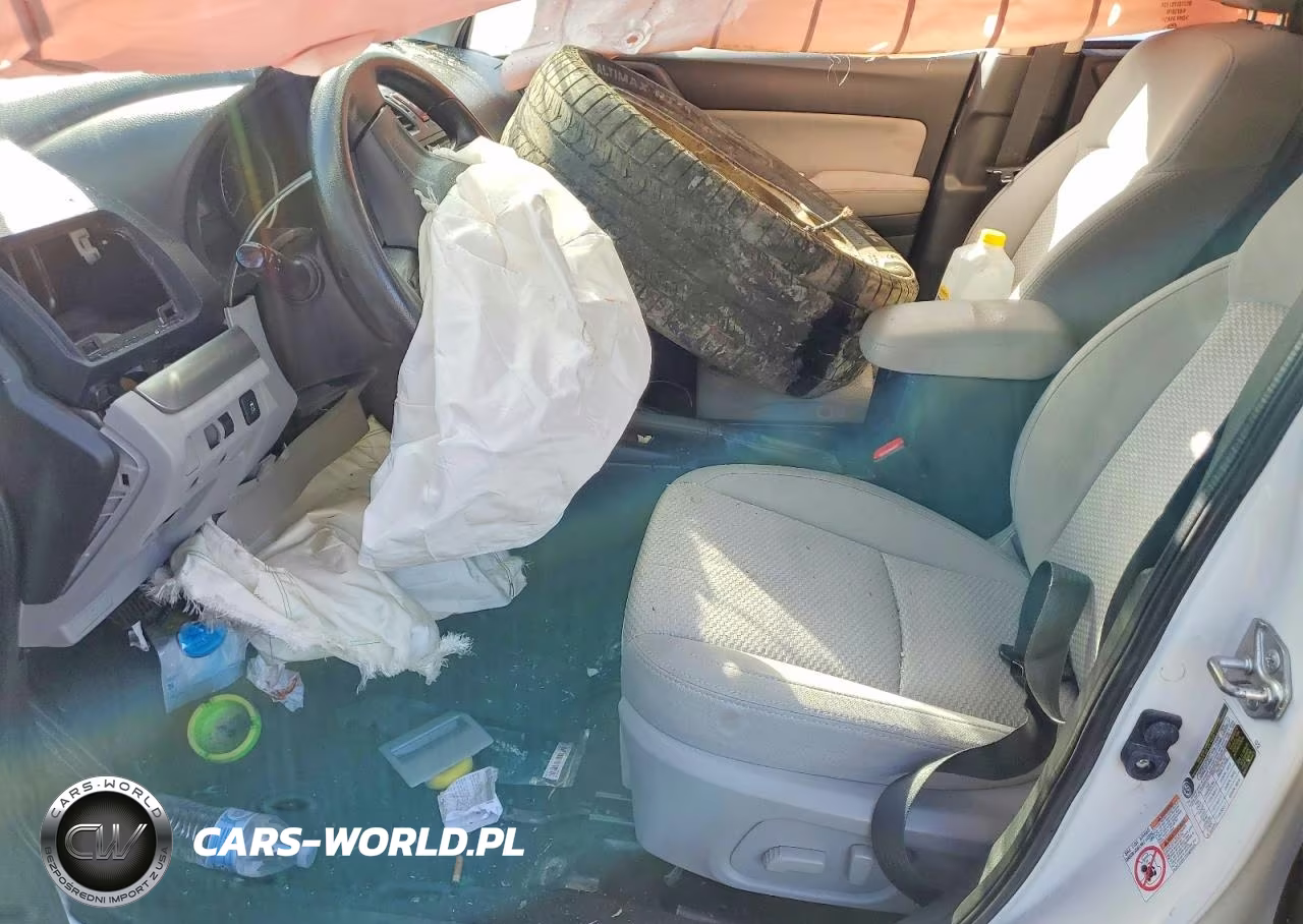 2014 Subaru Forester 2.5I Premium VIN:JF2SJAEC2EH421890 - 7