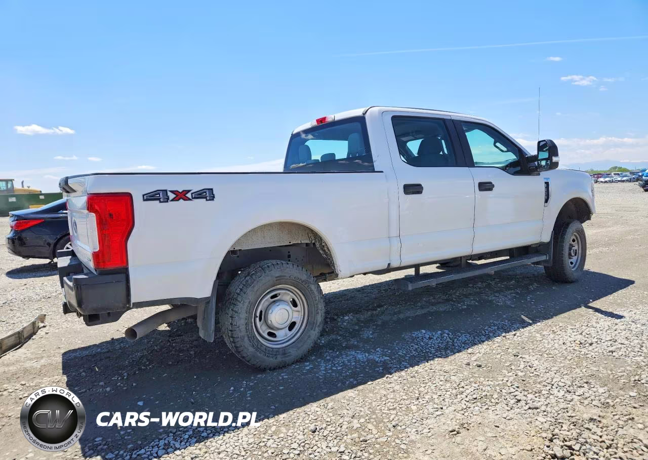 2019 Ford F250 Super Duty VIN:1FT7W2B60KEE67211 - 3