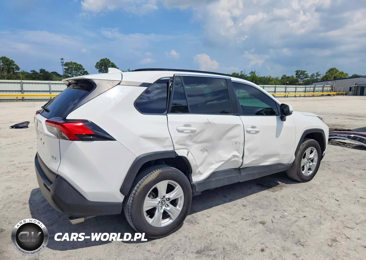 2020 Toyota Rav4 Xle VIN:2T3W1RFV9LW095639 - 3