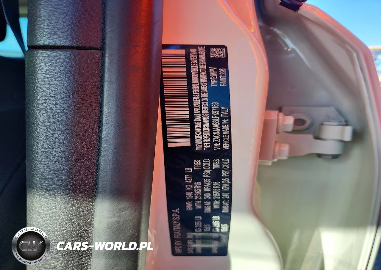 2020 Jeep Renegade Sport VIN:ZACNJAAB3LPK97169 - 12