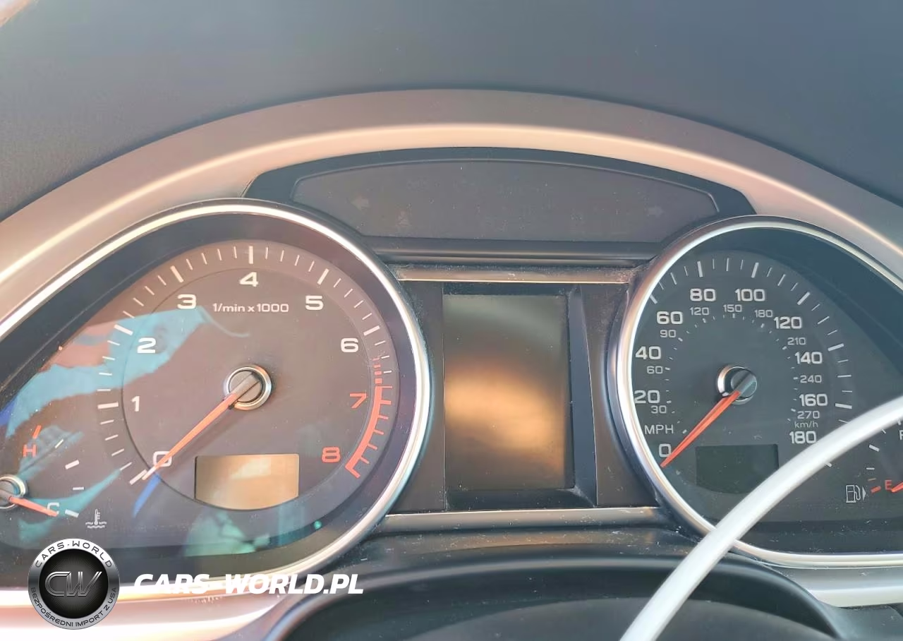 2014 Audi Q7 Premium Plus VIN:WA1LGAFE9ED009453 - 9