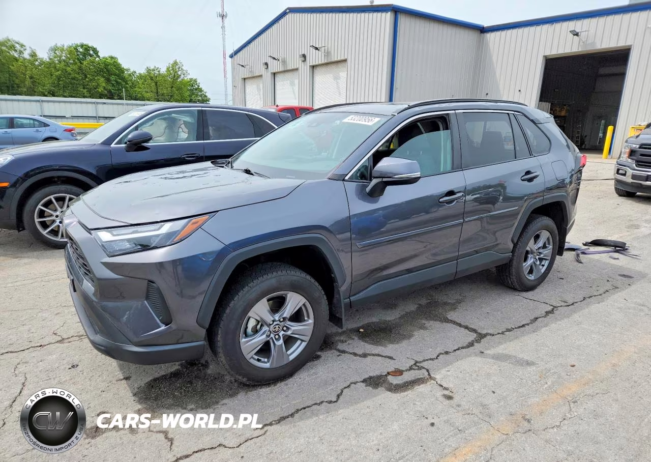 2022 Toyota Rav4 Xle – zdjęcie 1 z 13