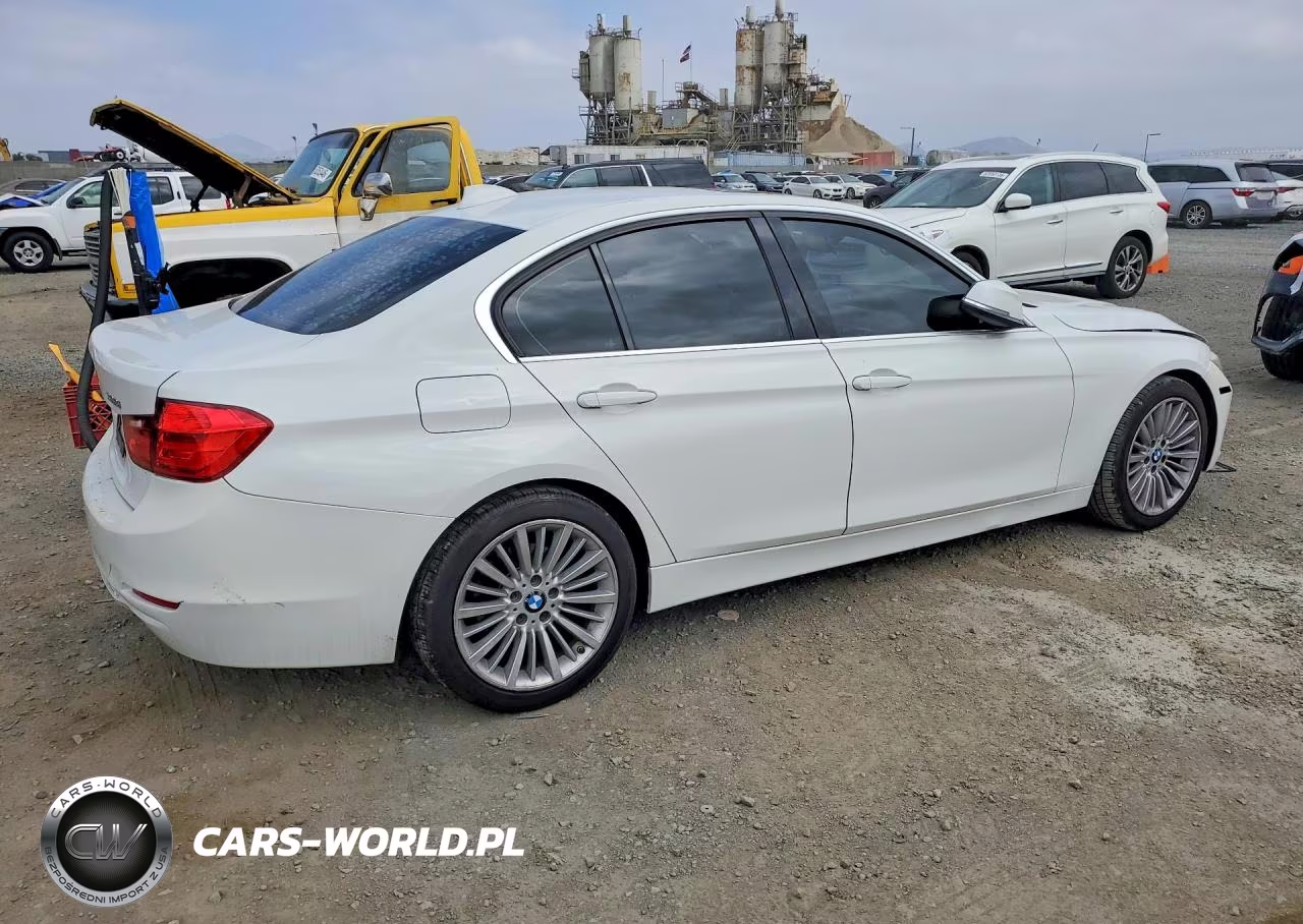 2012 BMW 328 I VIN:WBA3A5G56CNP16933 - 3