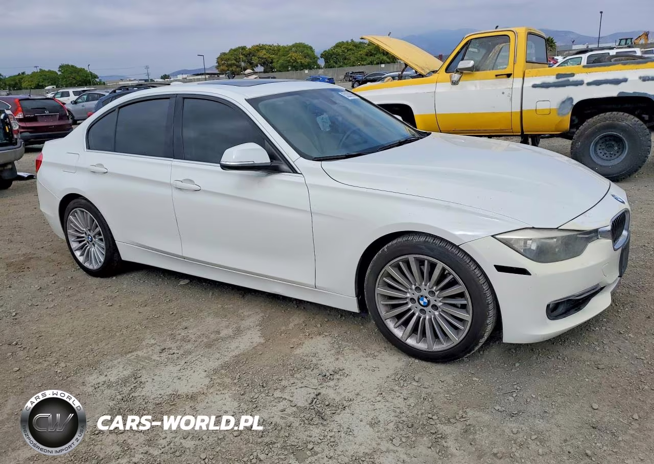 2012 BMW 328 I VIN:WBA3A5G56CNP16933 - 4