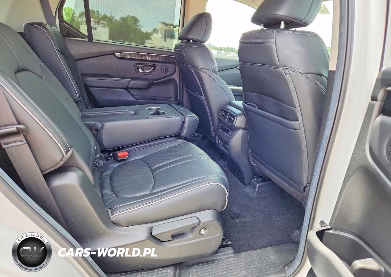 2024 Honda Pilot Elite VIN:5FNYG1H85RB032004 - 11