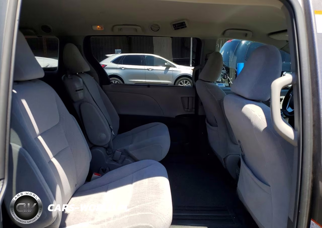 2015 Toyota Sienna Le VIN:5TDKK3DC0FS586455 - 11