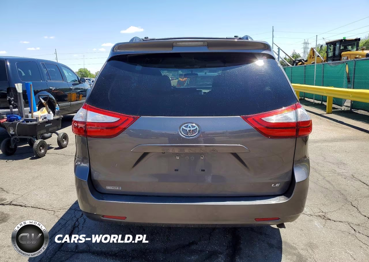 2015 Toyota Sienna Le VIN:5TDKK3DC0FS586455 - 6