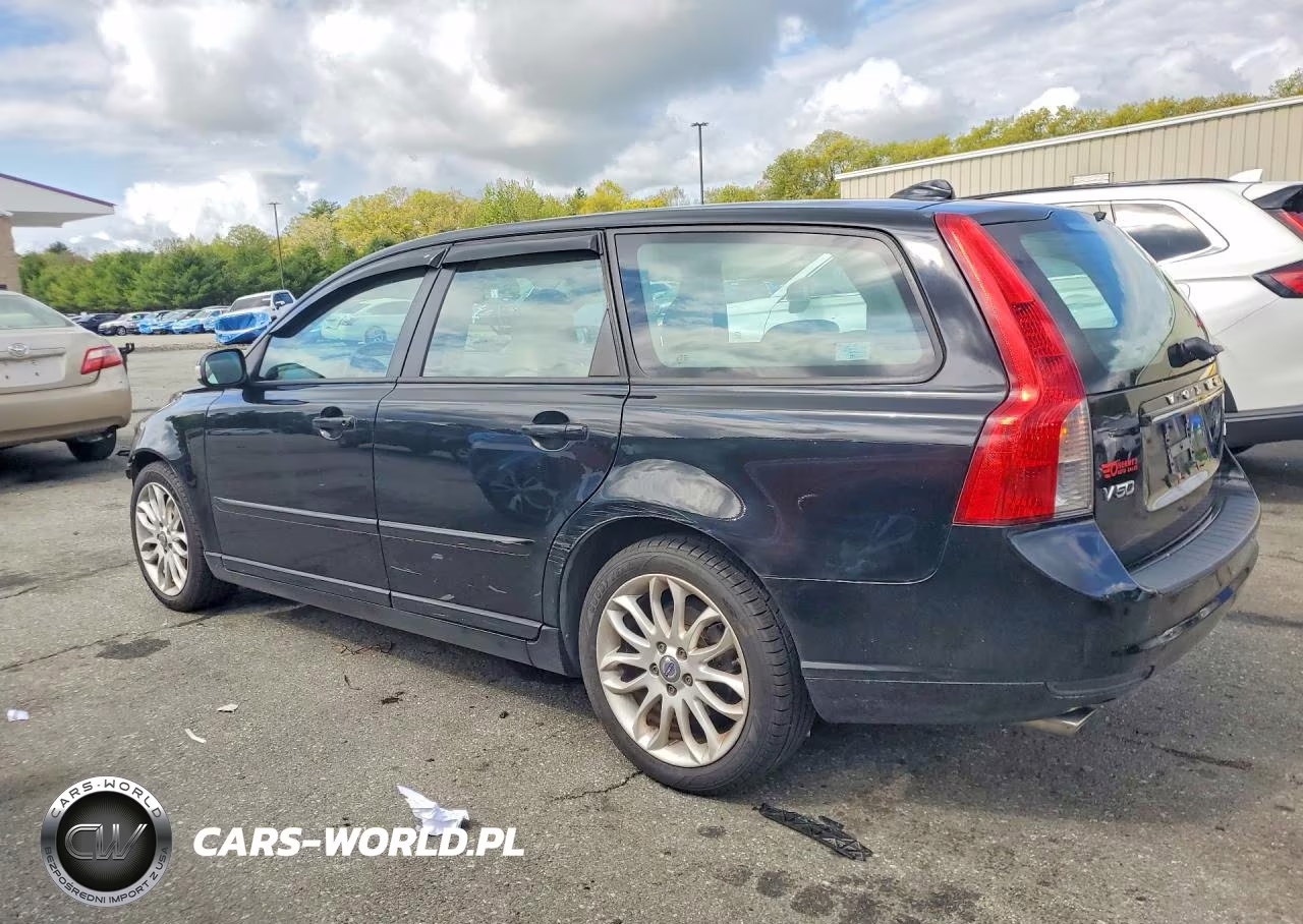2011 Volvo V50 T5 VIN:YV1672MW0B2625645 - 2