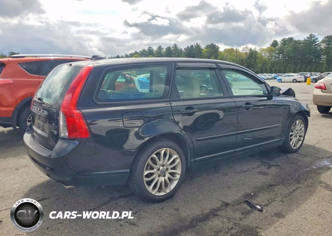 2011 Volvo V50 T5 VIN:YV1672MW0B2625645 - 3
