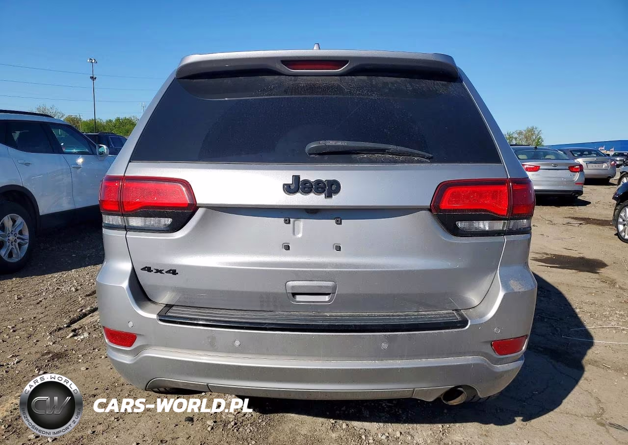 2018 Jeep Grand Cherokee Laredo VIN:1C4RJFAG3JC295694 - 6