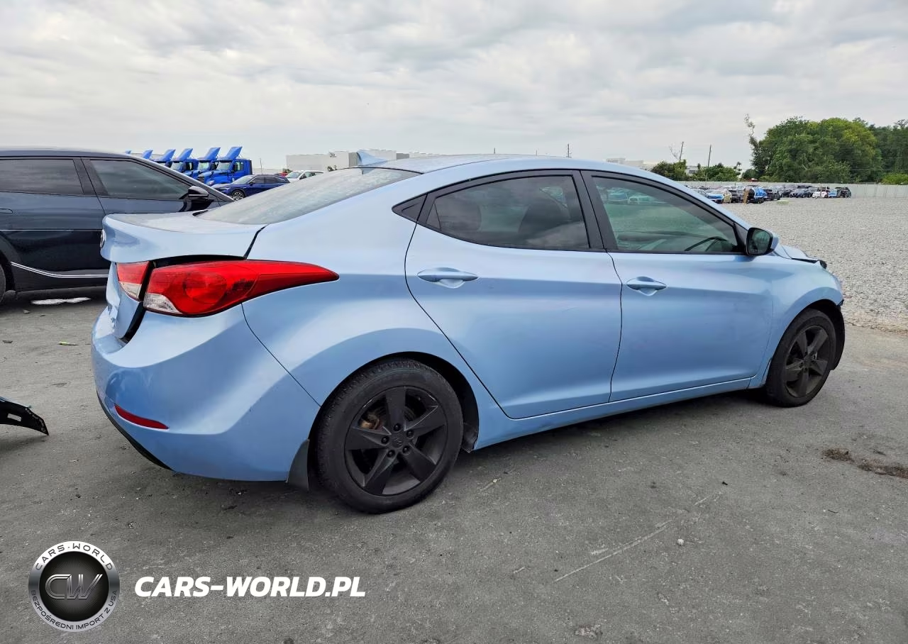 2013 Hyundai Elantra Gls VIN:KMHDH4AE2DU808467 - 3